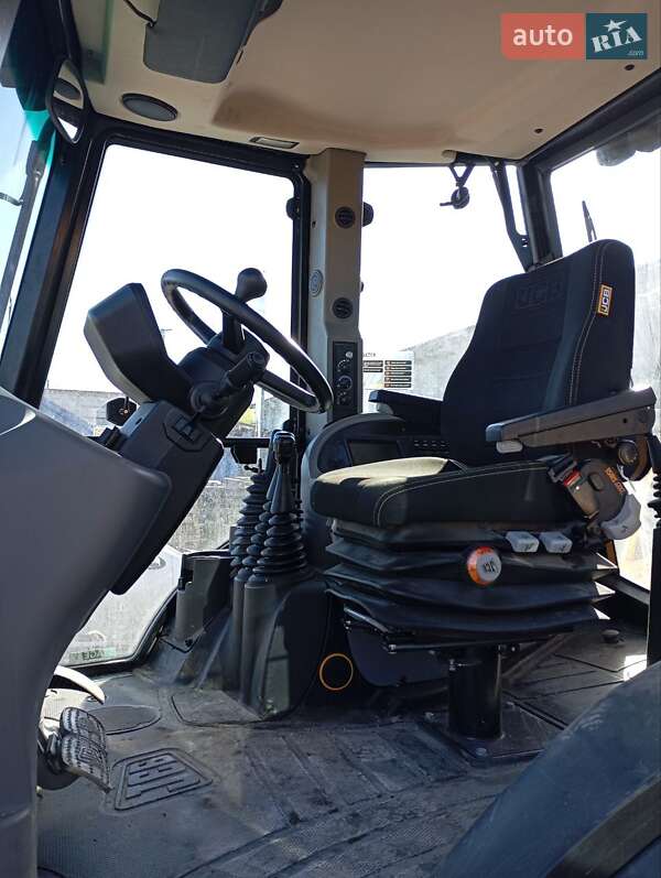 Екскаватор навантажувач JCB 3CX 2023 в Чернігові