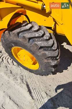 Екскаватор навантажувач JCB 3CX 2000 в 