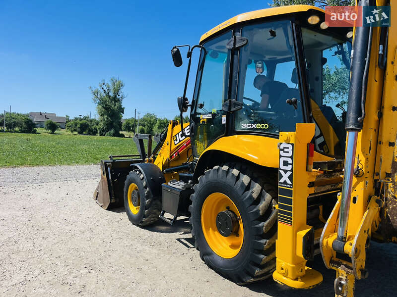 Экскаватор погрузчик JCB 3CX 2010 в Черновцах