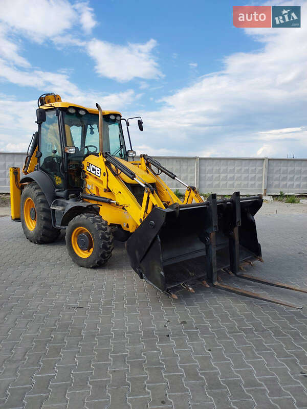 Экскаватор погрузчик JCB 3CX 2013 в 