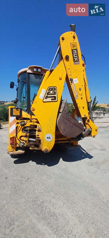 Екскаватор навантажувач JCB 3CX 2002 в Чернівцях