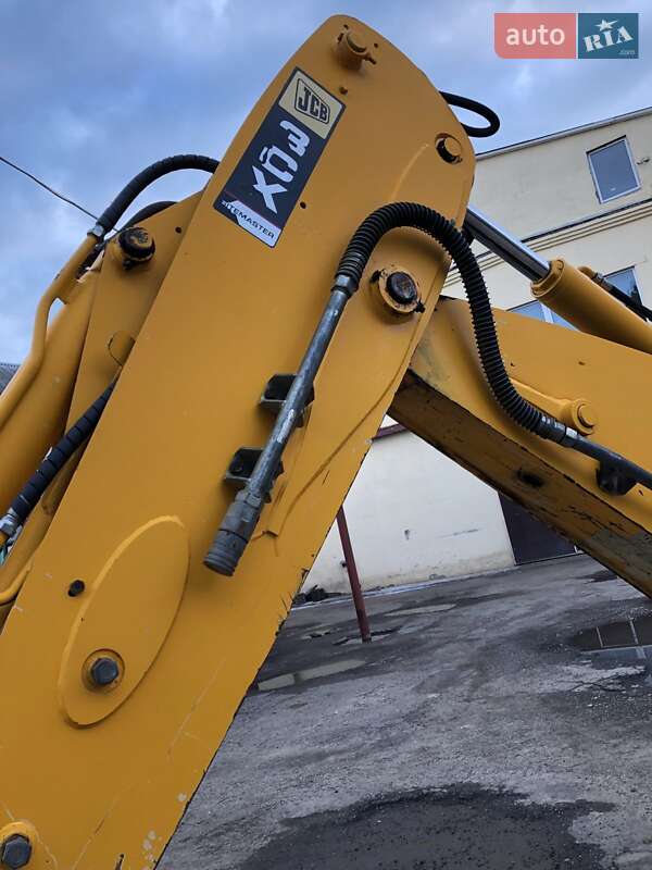 Екскаватор навантажувач JCB 3CX 2006 в Калуші