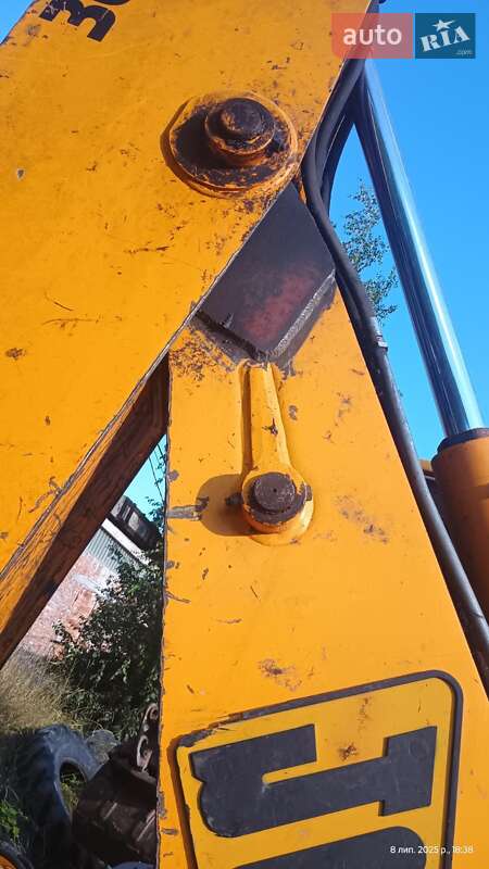 Екскаватор навантажувач JCB 3CX 1997 в Звягелі