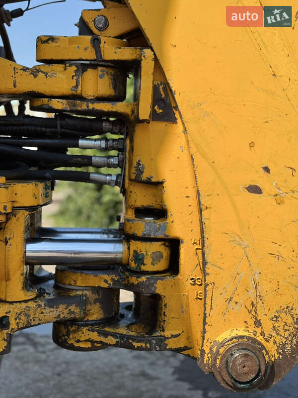 Экскаватор погрузчик JCB 3CX 2007 в Одессе