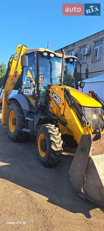 Екскаватор навантажувач JCB 3CX 2011 в 