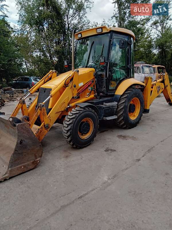 Экскаватор погрузчик JCB 3CX 2003 в 