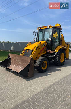 Екскаватор навантажувач JCB 3CX 2006 в Чернівцях