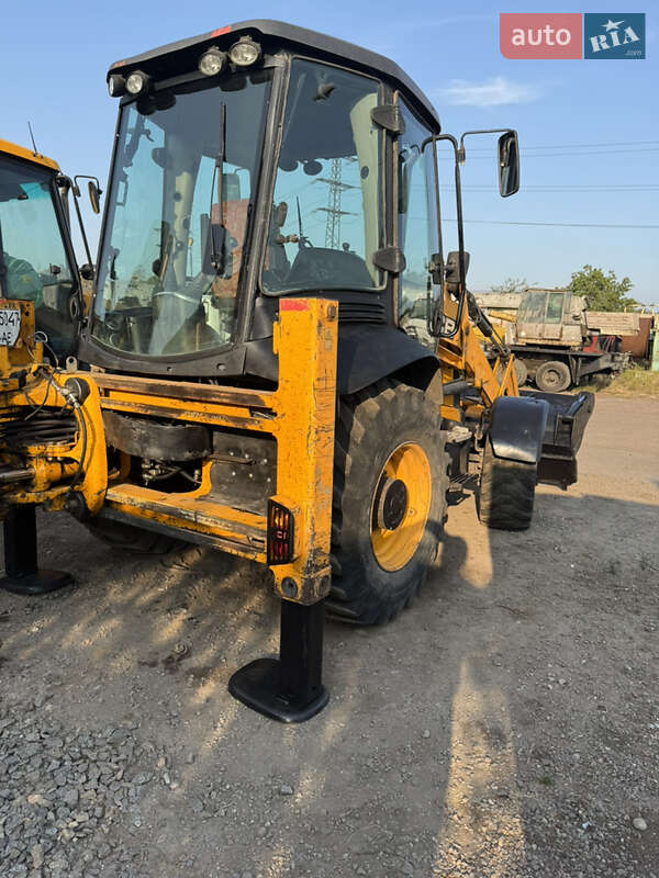 Экскаватор погрузчик JCB 3CX 2011 в Кривом Роге