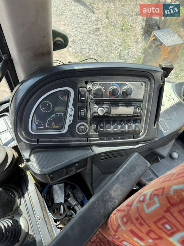 Экскаватор погрузчик JCB 3CX 2011 в Кривом Роге