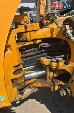 Экскаватор погрузчик JCB 3CX 2010 в 