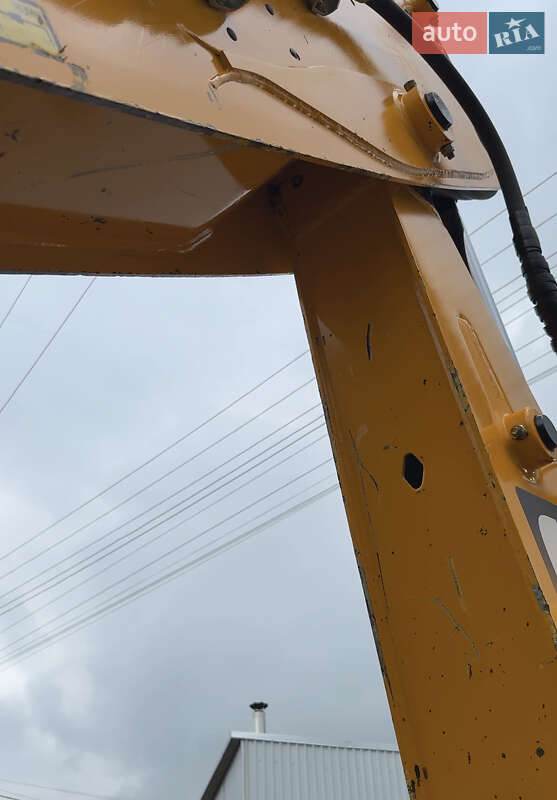 Экскаватор погрузчик JCB 3CX 2018 в Виноградове фото 16 Экскаватор погрузчик JCB 3CX 2018 в Виноградове