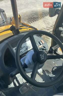 Экскаватор погрузчик JCB 3CX 2005 в 