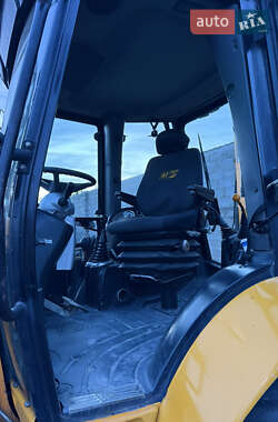 Екскаватор навантажувач JCB 3CX 2009 в 
