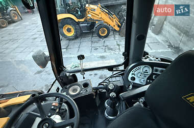 Екскаватор навантажувач JCB 3CX 2009 в 