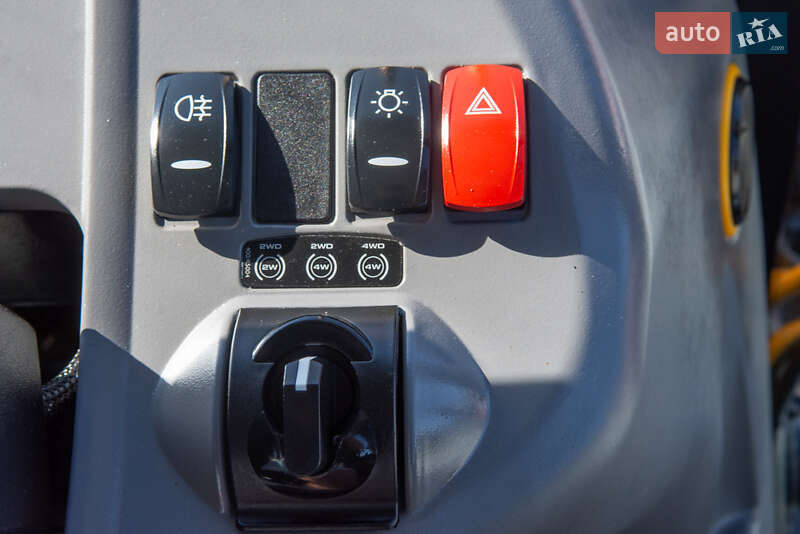 Екскаватор навантажувач JCB 3CX 2023 в Житомирі