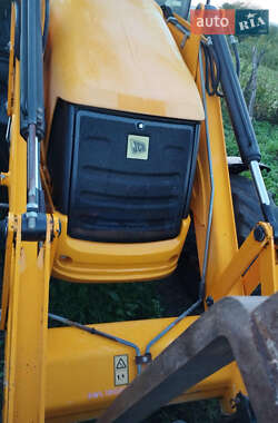 Экскаватор погрузчик JCB 3CX 2010 в 
