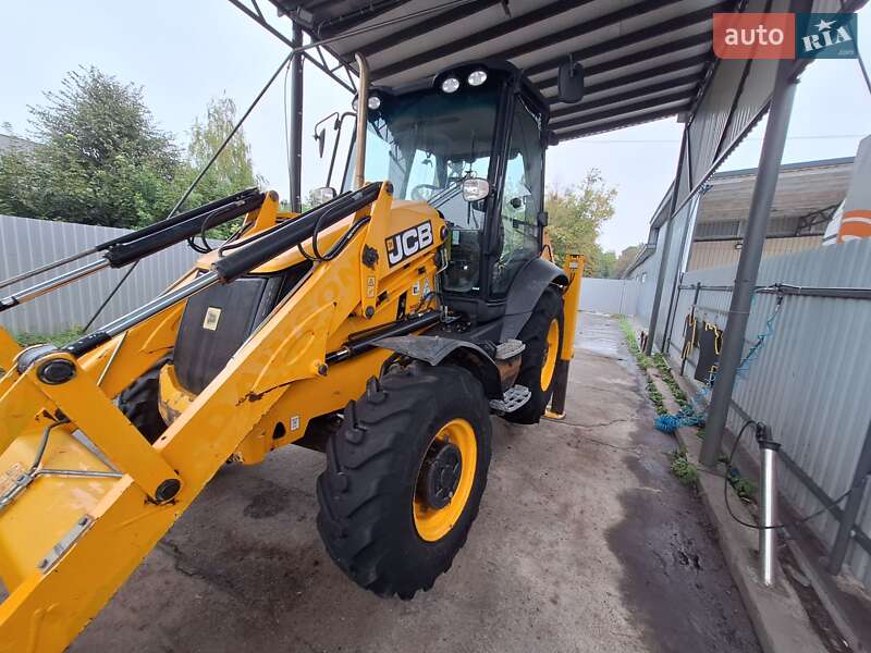 Екскаватор навантажувач JCB 3CX 2017 в Білій Церкві