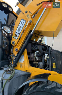 Екскаватор навантажувач JCB 3CX 2013 в 