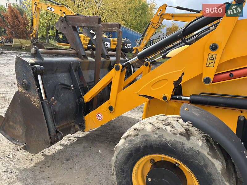Екскаватор навантажувач JCB 3CX 2010 в Львові