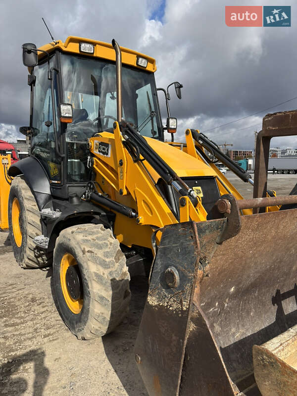Екскаватор навантажувач JCB 3CX 2010 в Львові