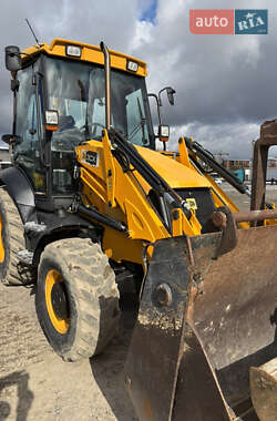 Экскаватор погрузчик JCB 3CX 2010 в 