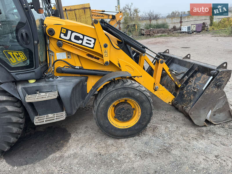 Экскаватор погрузчик JCB 3CX 2011 в Кривом Роге фото 2 Экскаватор погрузчик JCB 3CX 2011 в Кривом Роге