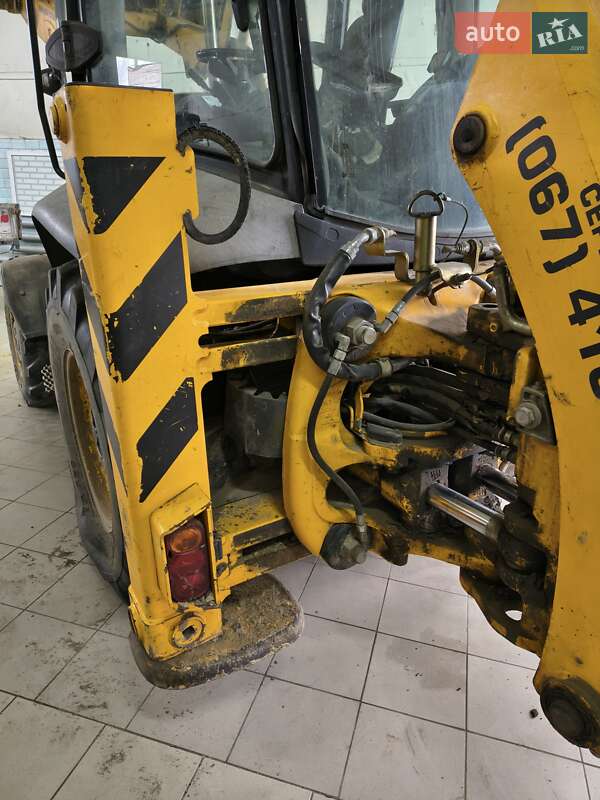 Экскаватор погрузчик JCB 3CX 2013 в Чернигове