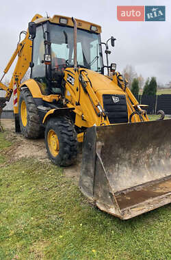 Екскаватор навантажувач JCB 3CX 2002 в Яворові