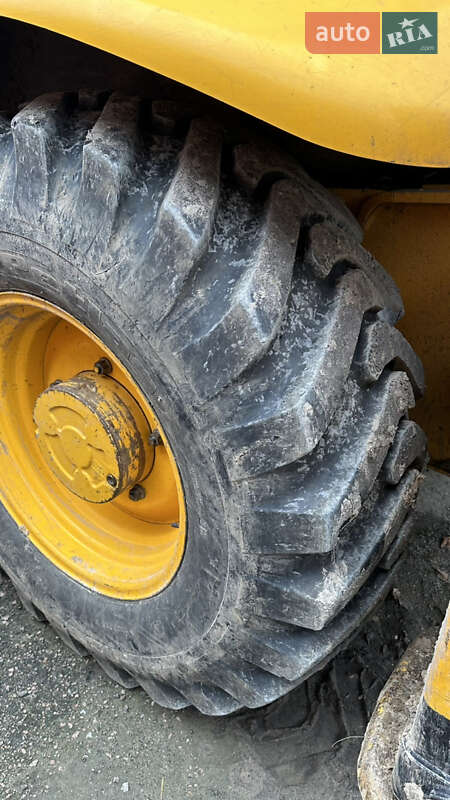 Экскаватор погрузчик JCB 3CX 2007 в Киеве