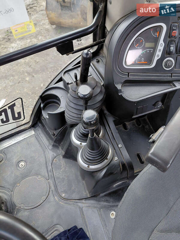 Экскаватор погрузчик JCB 3CX 2017 в Харькове фото 14 Экскаватор погрузчик JCB 3CX 2017 в Харькове