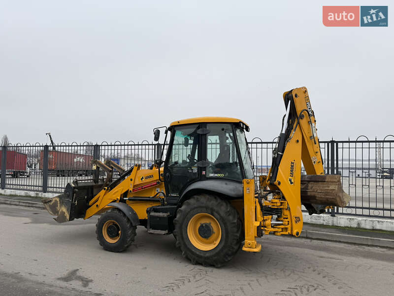 Колесный экскаватор JCB 3CX 2018 в Киеве
