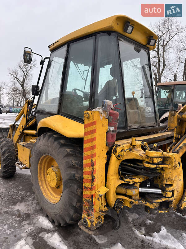 Экскаватор погрузчик JCB 3CX 2000 в Кривом Роге