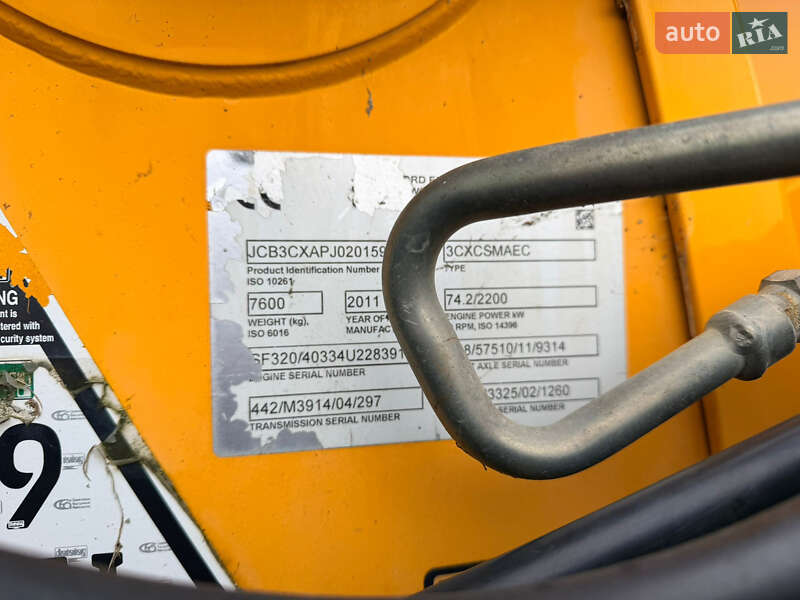 Экскаватор погрузчик JCB 3CX 2011 в Киеве