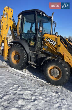 Екскаватор навантажувач JCB 3CX 2011 в Звягелі