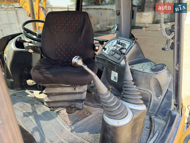 Экскаватор погрузчик JCB 3CX 2007 в Одессе