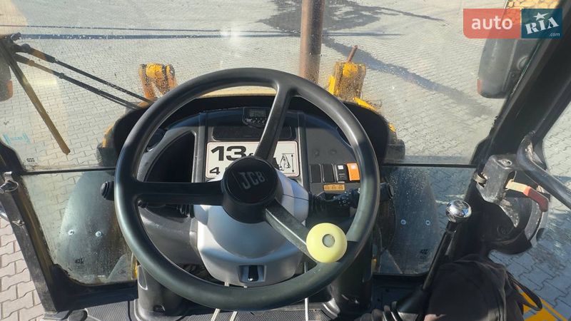 Екскаватор навантажувач JCB 3CX 2006 в Житомирі