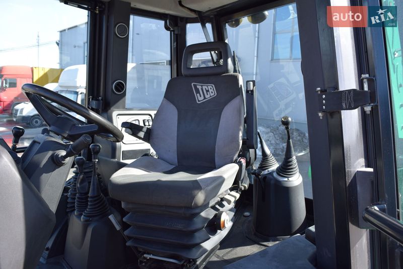 Экскаватор погрузчик JCB 3CX 2018 в Ровно