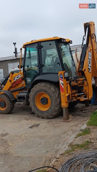 Екскаватор навантажувач JCB 3CX 2020 в Виноградові