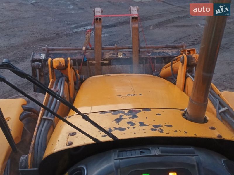 Экскаватор погрузчик JCB 3CX 2003 в Малине