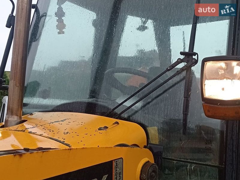 Экскаватор погрузчик JCB 3CX 2004 в Львове