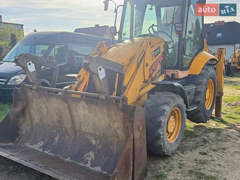 Экскаватор погрузчик JCB 3CX 2004 в Львове