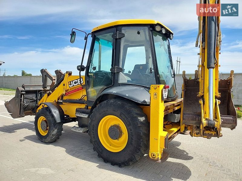 Экскаватор погрузчик JCB 3CX 2013 в Броварах