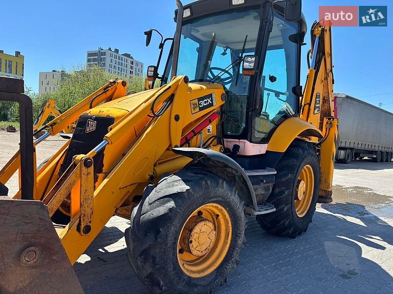 Экскаватор погрузчик JCB 3CX 2004 в Львове