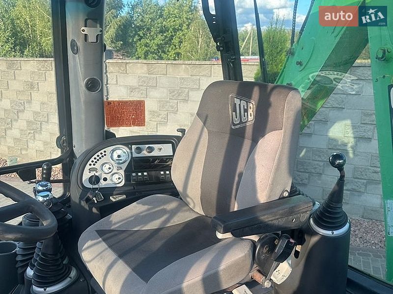 Інша будівельна техніка JCB 3CX 2005 в Луцьку