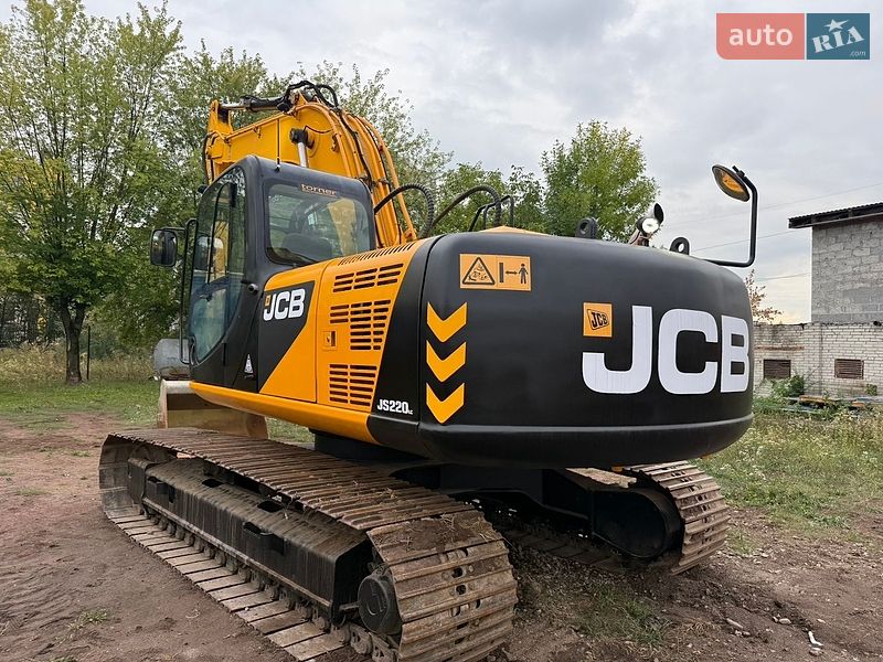 Гусеничный экскаватор JCB 3CX 2013 в Львове
