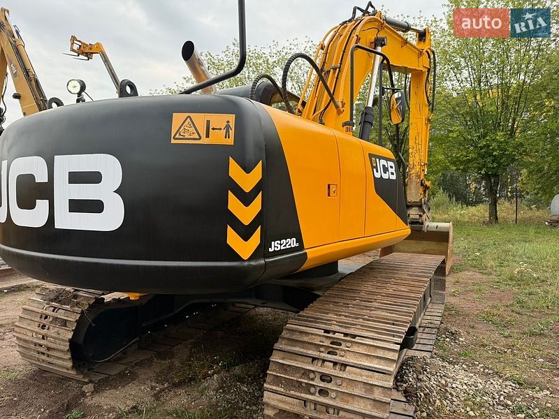 Гусеничный экскаватор JCB 3CX 2013 в Львове