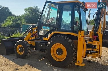 Екскаватор навантажувач JCB 3DX 2025 в Івано-Франківську