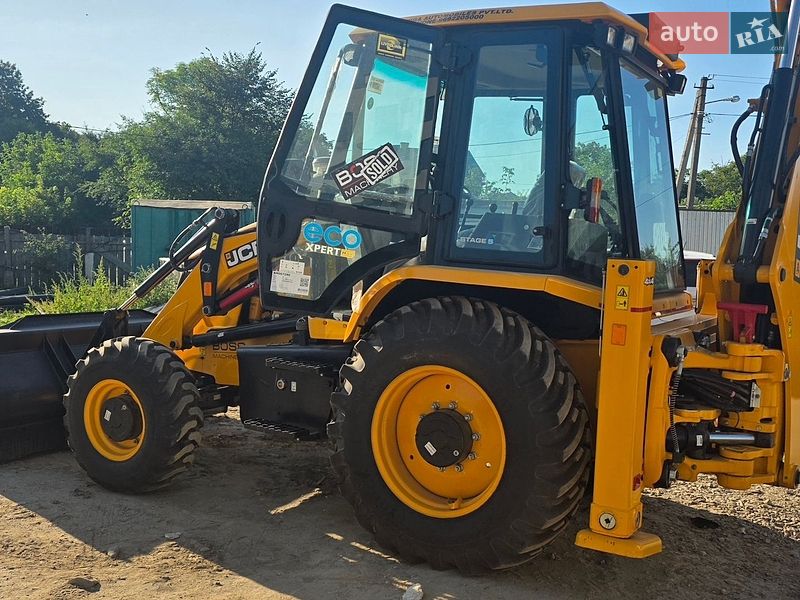 Екскаватор навантажувач JCB 3DX 2025 в Івано-Франківську