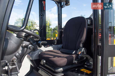 Фронтальні навантажувачі JCB 403 2021 в 