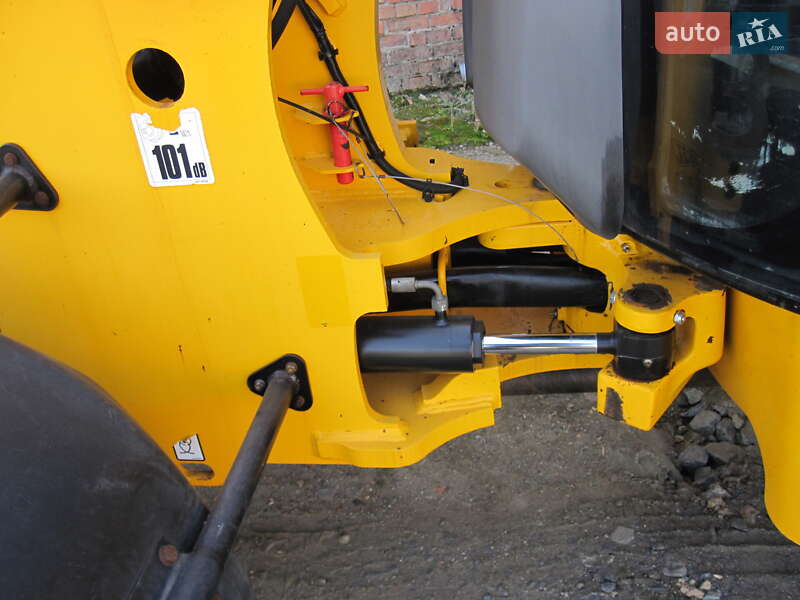 Фронтальні навантажувачі JCB 406 2011 в Вінниці фото 7 Фронтальні навантажувачі JCB 406 2011 в Вінниці